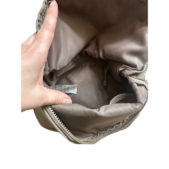 LOLE Crossbody Bag Womens Brown Beige Lightweight Nylon Everyday Flap Pocket - Picture 9 of 12